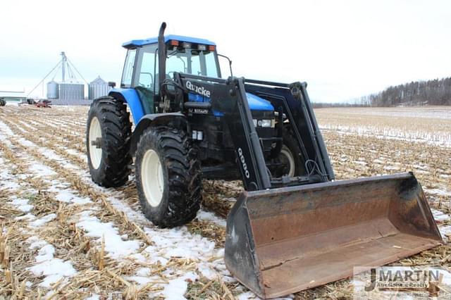 Image of New Holland 8360 equipment image 1