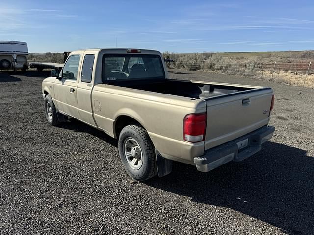 Image of Ford Ranger equipment image 2