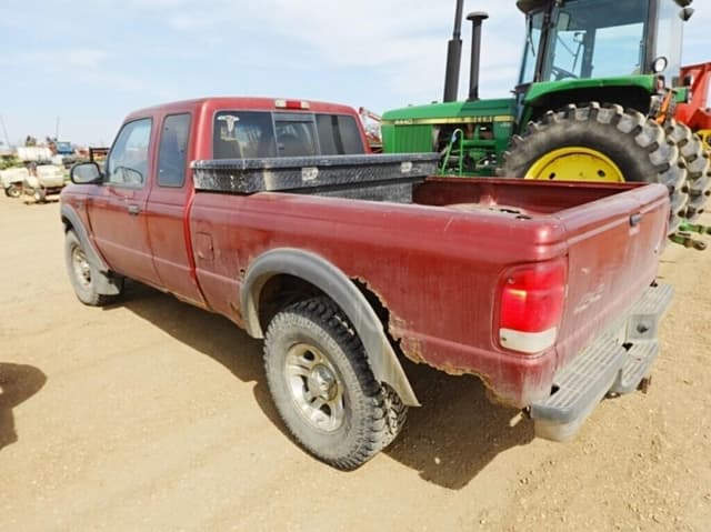 Image of Ford Ranger XLT equipment image 2