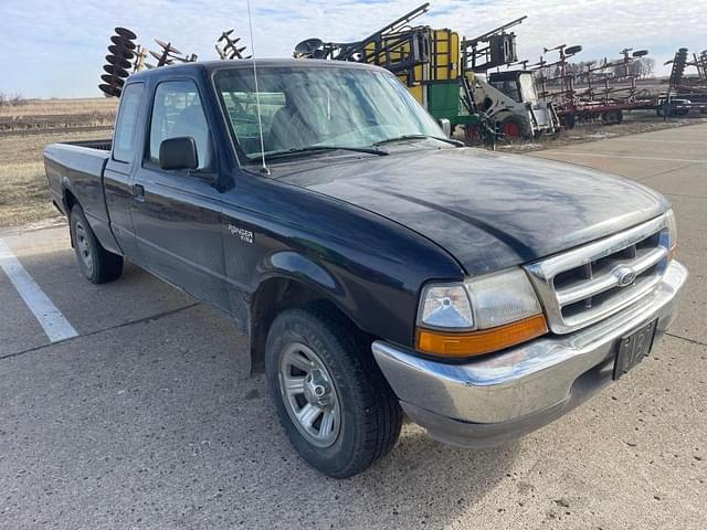 Image of Ford Ranger equipment image 2