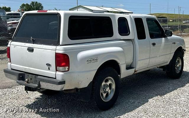 Image of Ford Ranger XLT equipment image 4