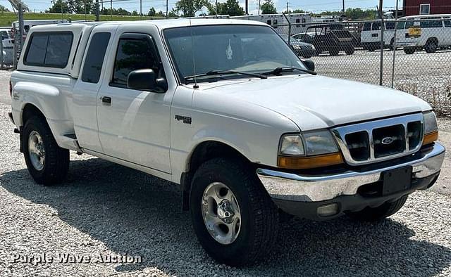 Image of Ford Ranger XLT equipment image 2