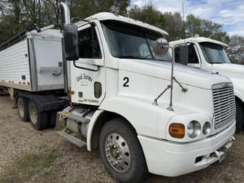 Main image Freightliner Century 112