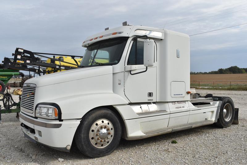 Image of Freightliner Century Primary image