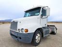 2000 Freightliner Day Cab Truck Image