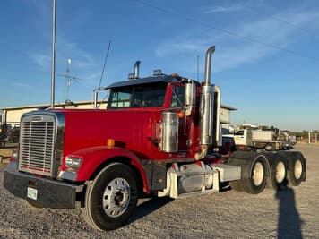 Main image Freightliner Classic XL