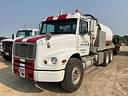 2000 Freightliner FL112 Image