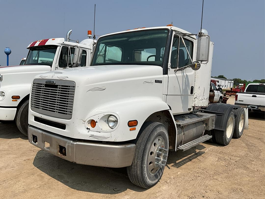 Image of Freightliner FL112 Primary image