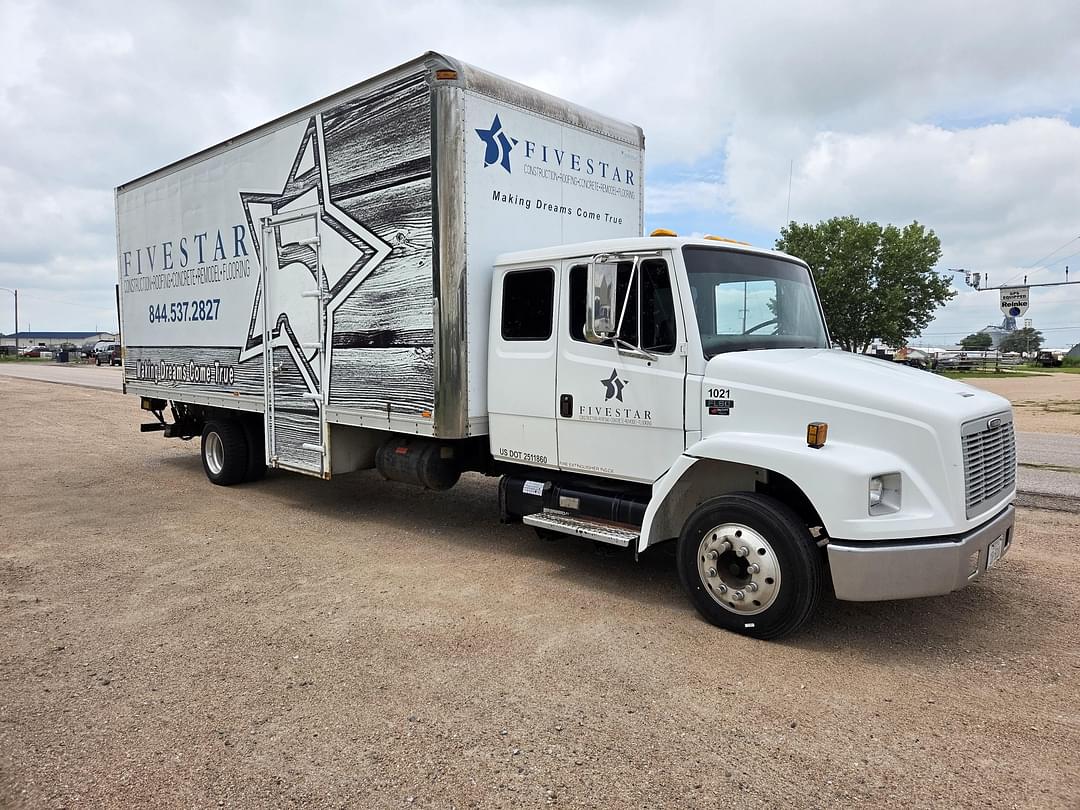 Image of Freightliner FL60 Primary image