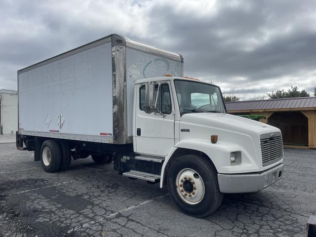 Image of Freightliner FL60 equipment image 1