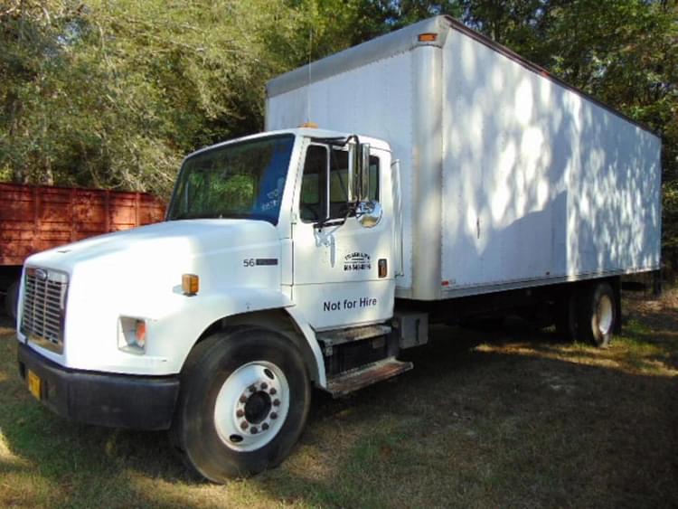 2000 Freightliner FL70 Equipment Image0
