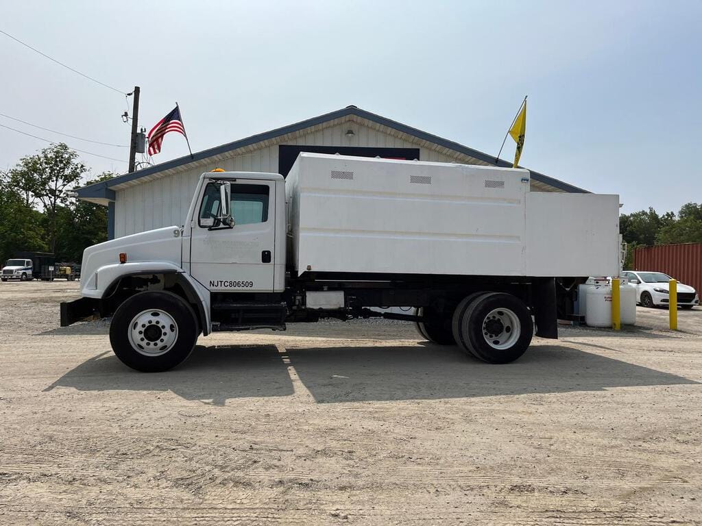 Main image Freightliner FL70