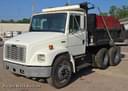 2000 Freightliner FL70 Image