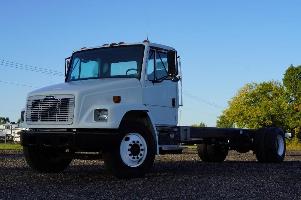 Main image Freightliner FL70