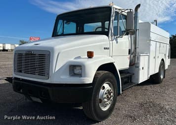 Main image Freightliner FL70
