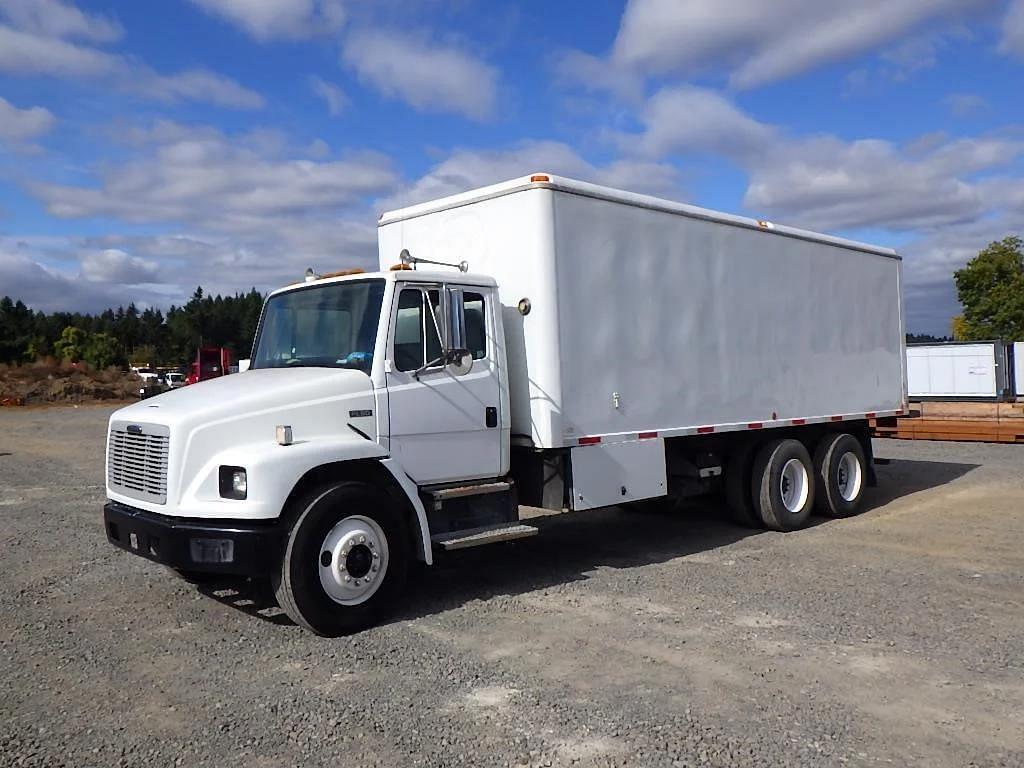 Image of Freightliner FL80 Primary image