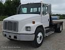 2000 Freightliner FL80 Image