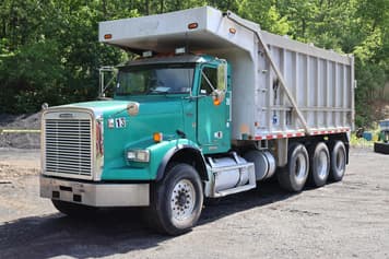 Main image Freightliner FLD112