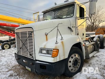 Main image Freightliner FLD112