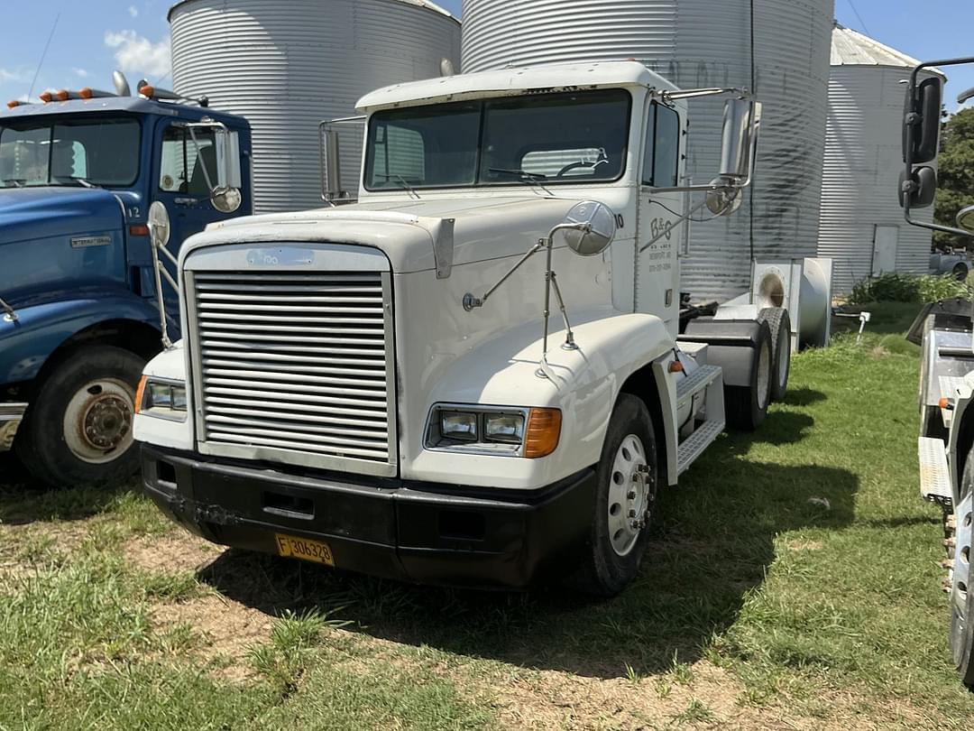 Image of Freightliner FLD120 Primary image