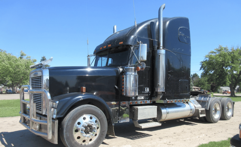 Main image Freightliner FLD132 Classic XL