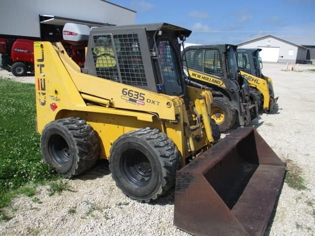 Image of Gehl 6635 DXT equipment image 1