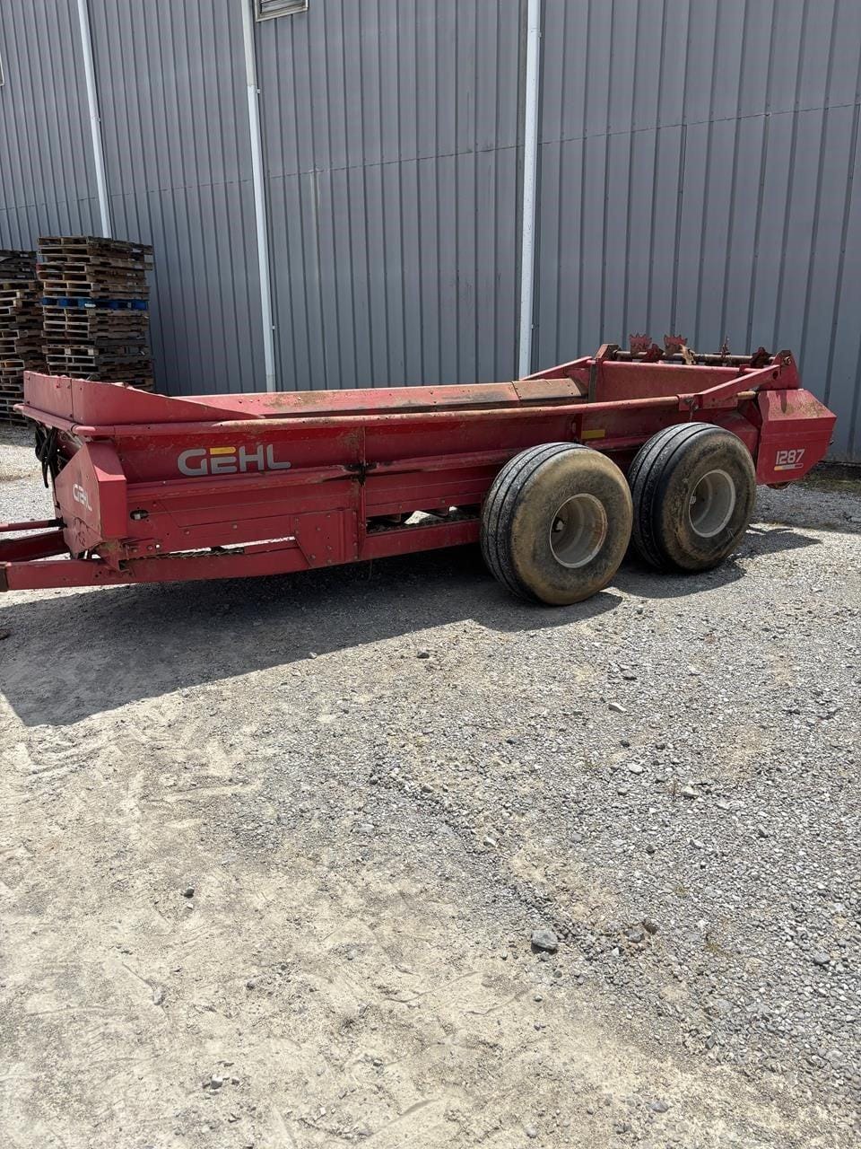 2000 Gehl MS1287 Equipment Image0