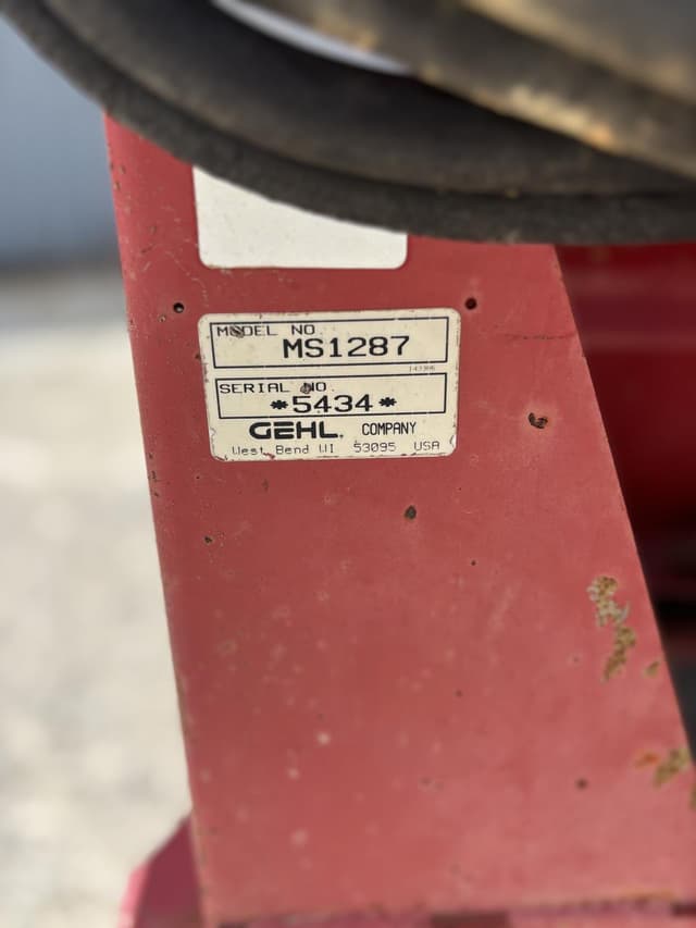 Image of Gehl MS1287 equipment image 3