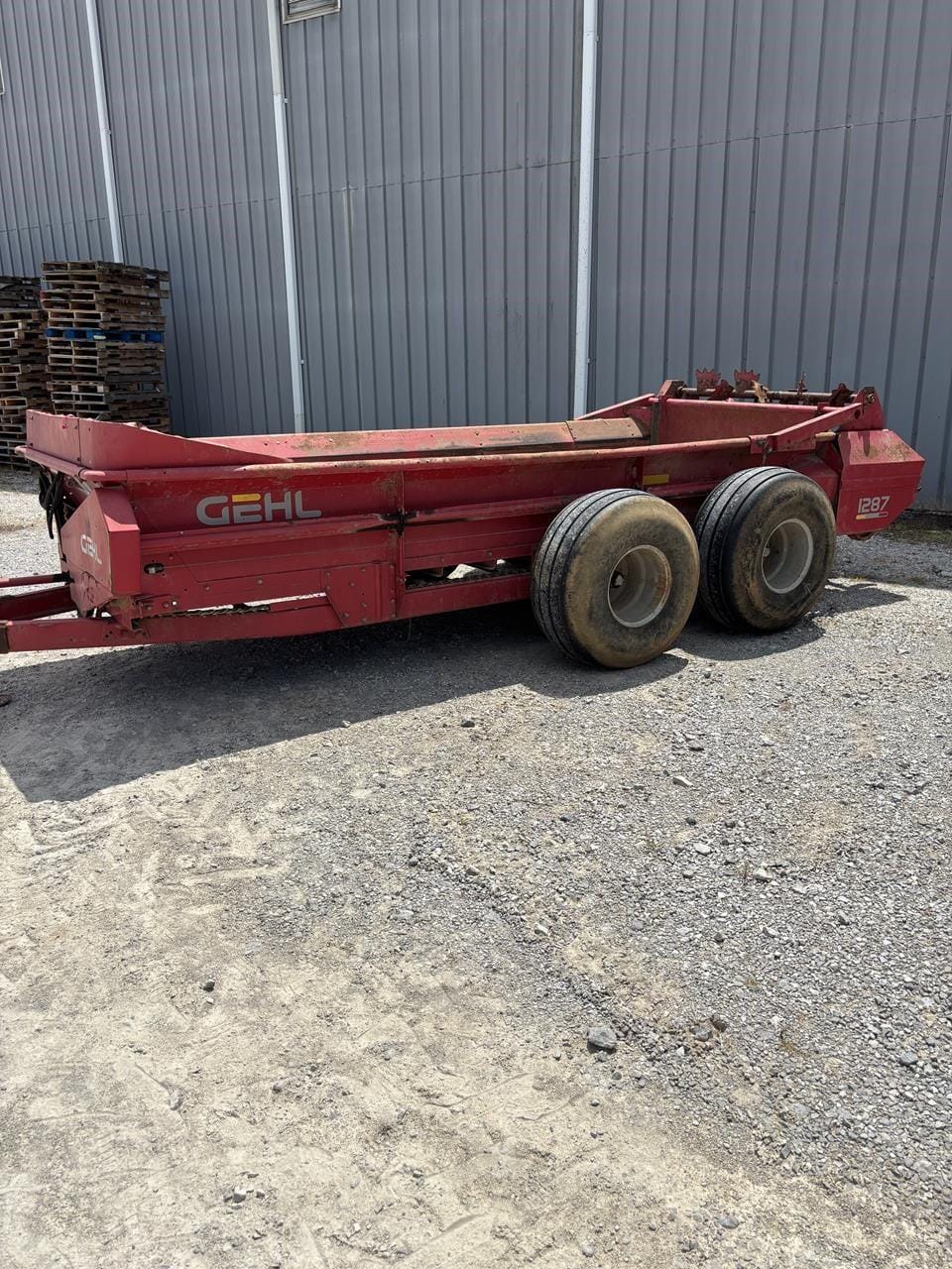 2000 Gehl MS1287 Equipment Image0