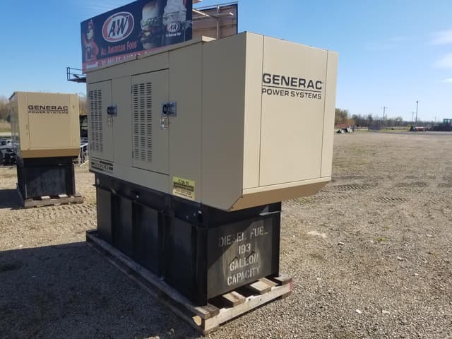 Image of Generac 2000 equipment image 2