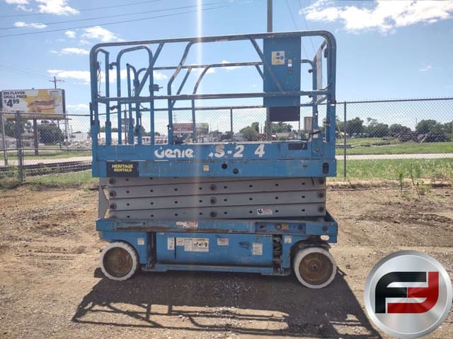 Image of Genie GS-2646 equipment image 3