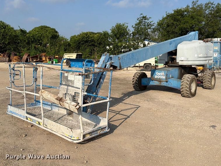 2000 Genie S-45 Equipment Image0