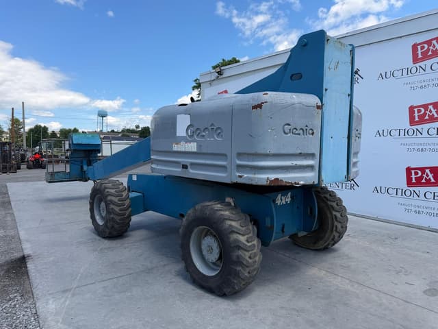 Image of Genie S-60 equipment image 3