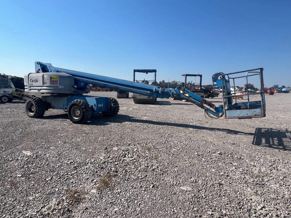 2000 Genie S-65 Equipment Image0