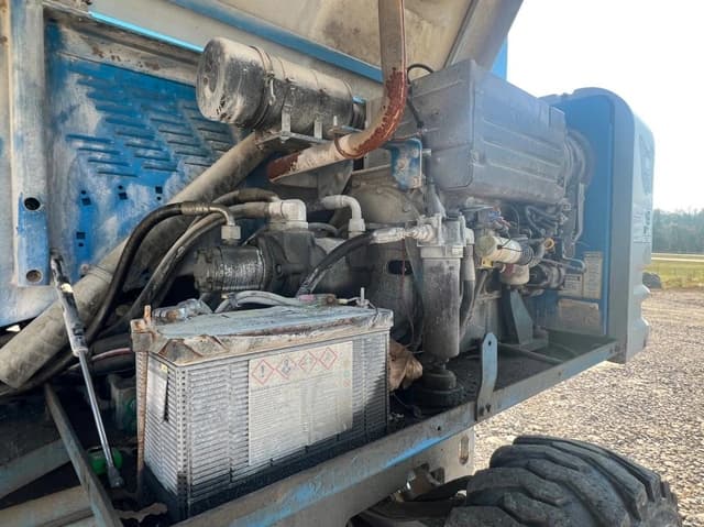 Image of Genie S-65 equipment image 3