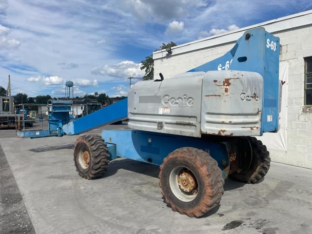 Image of Genie S60 equipment image 3