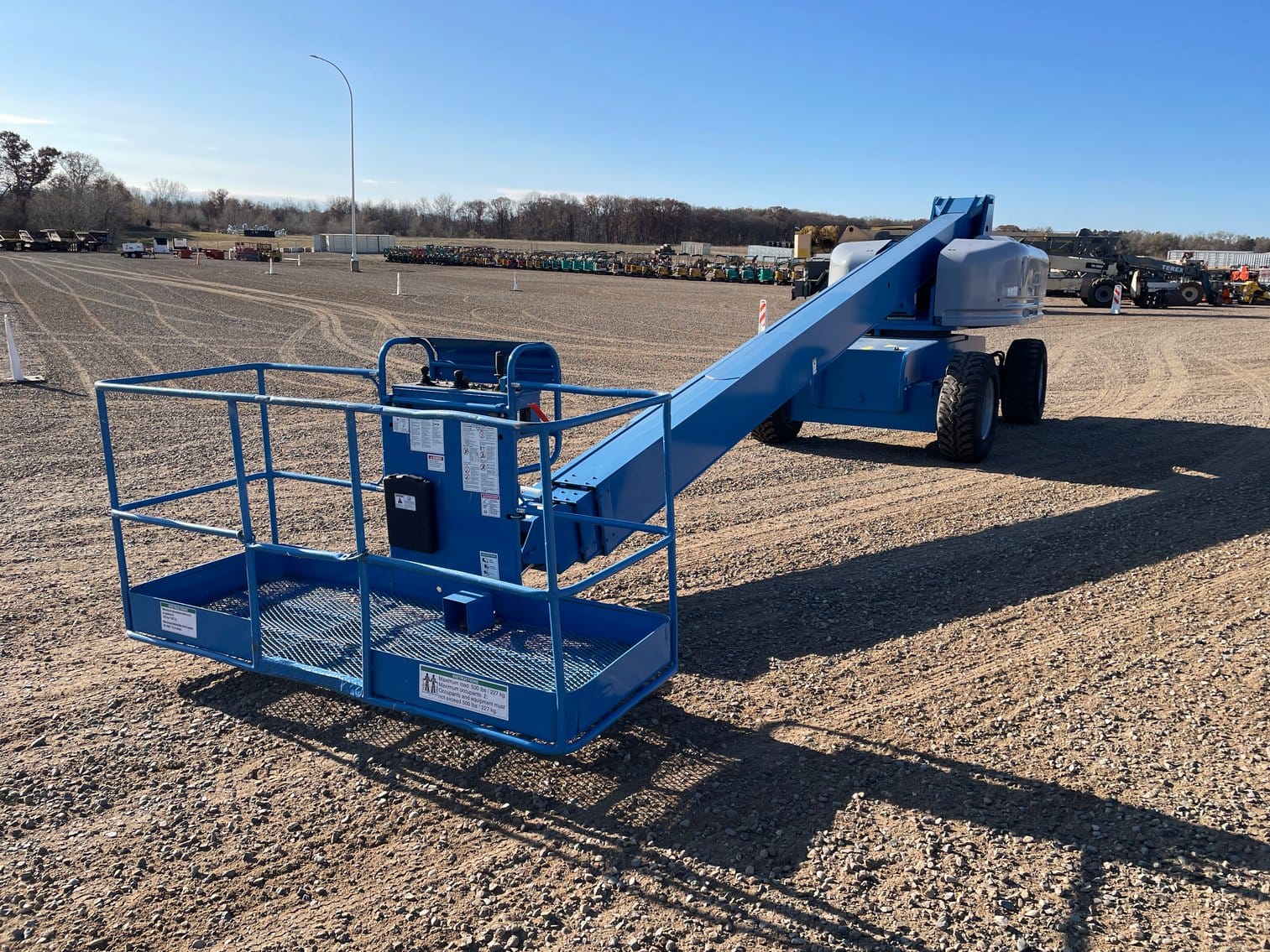 2000 Genie S-80 Equipment Image0