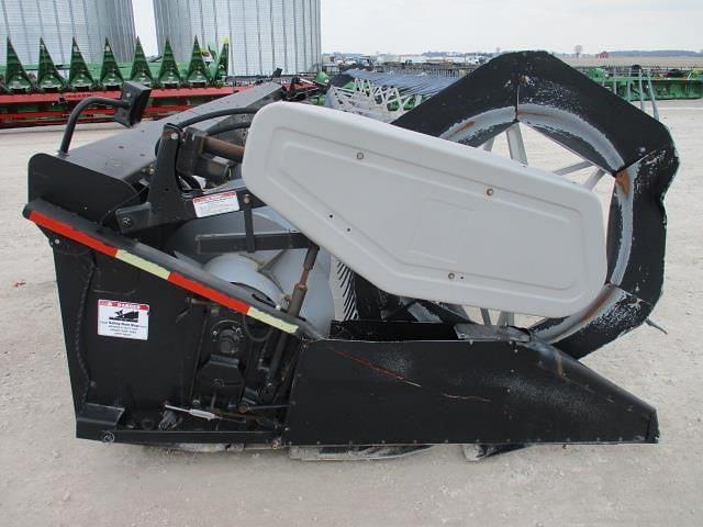 Image of Gleaner 800 equipment image 4