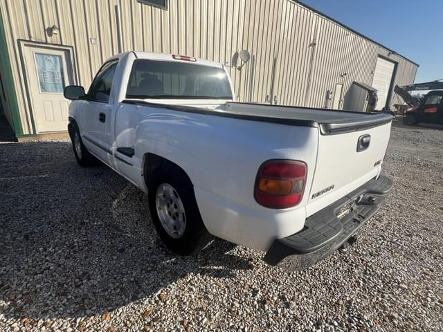 Image of GMC 1500 equipment image 1