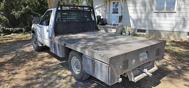 Image of GMC 2500 equipment image 3