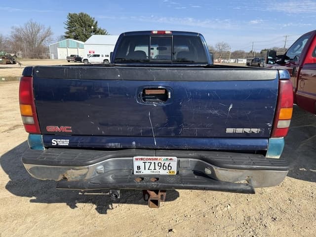 Image of GMC 2500 equipment image 4