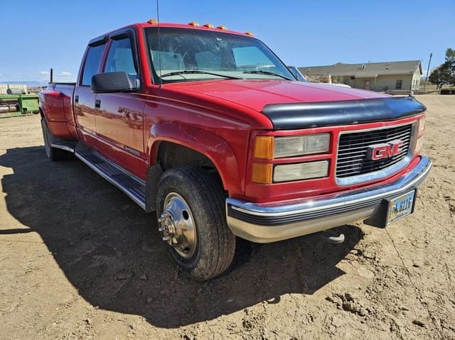 Image of GMC 3500 equipment image 1