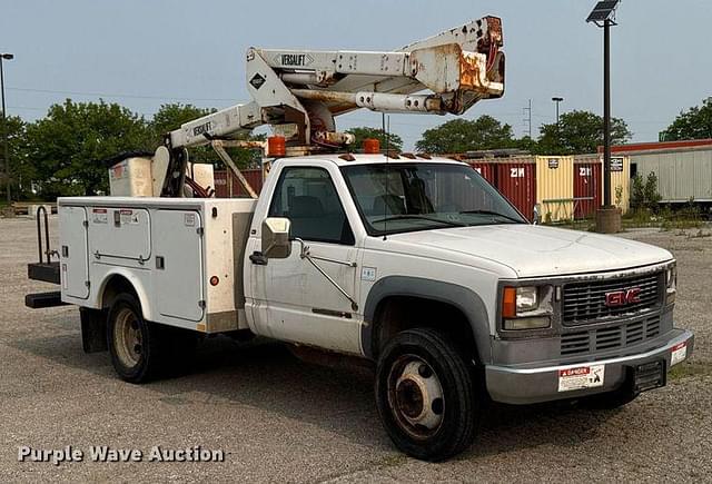 Image of GMC 3500HD equipment image 3