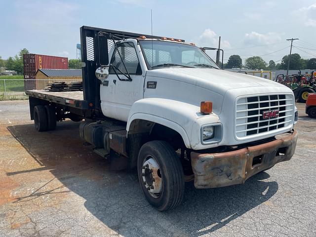 Image of GMC C6500 equipment image 1