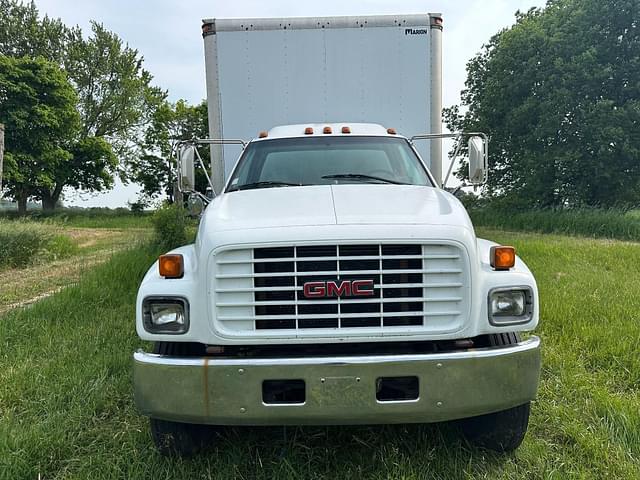 Image of GMC C6500 equipment image 2