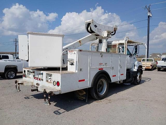 Image of GMC C6500 equipment image 3