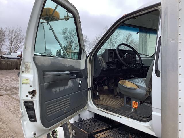 Thumbnail image GMC C7 8