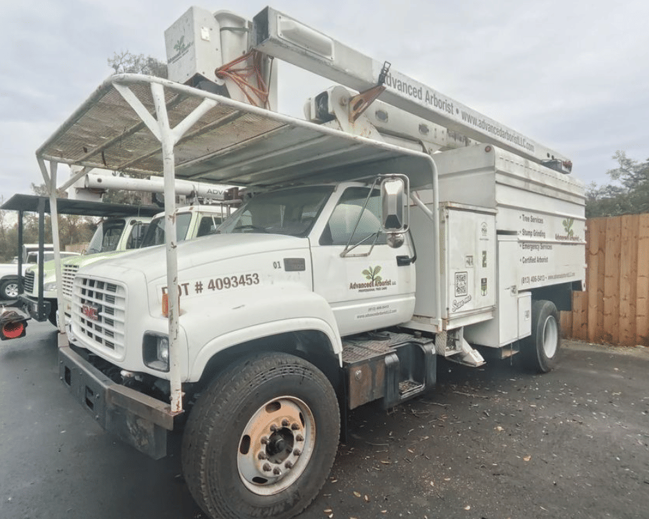 2000 GMC C7500 Equipment Image0