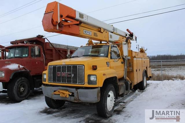 Image of GMC C7500 equipment image 1