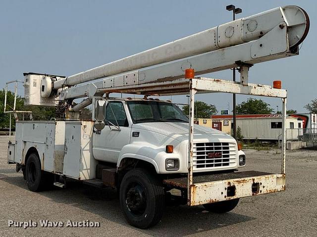 Image of GMC C7500 equipment image 2